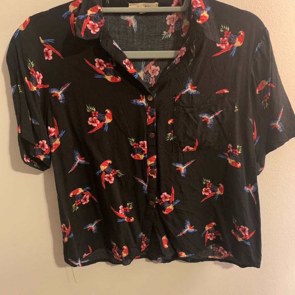 Love notes cropped Hawaiian shirt